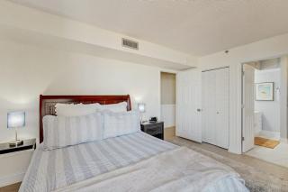 The Pinnacle 601 - 1