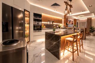 Luxury Villa Duplex with Pool Views -Modern & Stylish - 5