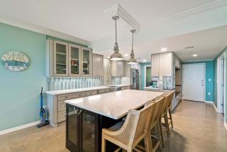 Navarre Towers 101 - 3 Bedroom - 9