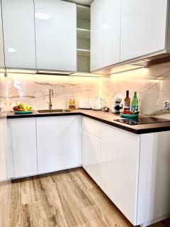 Stylish 1BedRoom Condo Prime Warsaw Location - 7