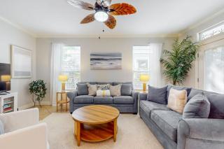 Villages of Crystal Beach: Kono Cabana - 0