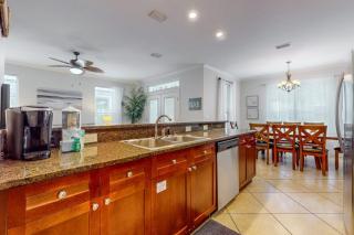 Villages of Crystal Beach: Kono Cabana - 2