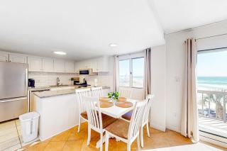 Pinnacle Port #311 - 4