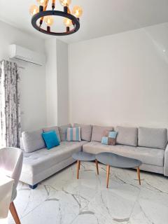 The Hill Sea View Apartment - 2