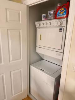 Cozy Downtown Toronto Stay Walk to CN Tower BMO FIFA Field - 3