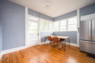 The Bluebird-Minutes from Everything Atlanta! - 3