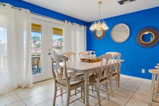 Regency Cabanas #D4 - 3