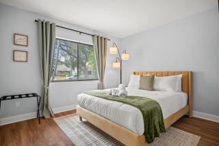 Pool Home Oasis - Minutes to the Beach & Downtown - 5