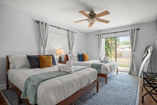 Pool Home Oasis - Minutes to the Beach & Downtown - 8