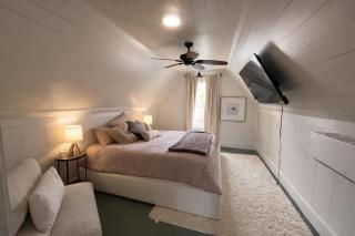 Luxury Stay - Private - Near Galleria & Downtown - 8