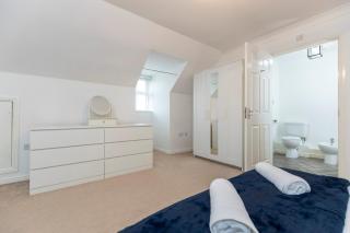 Spacious 3-Bed Home – Family Contractor Friendly - 1