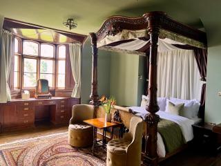 East Dene Estate - 9