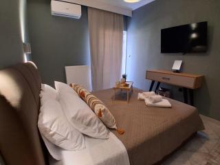 Elissavet Maison - 8