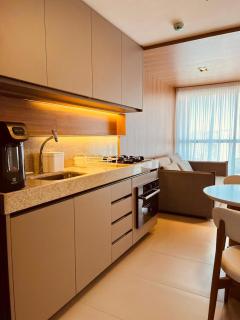 Cobertura Dois Andares com Hidromassagem Privativa uma quadra do mar - 6