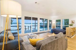 Family Cove Retreat - newly remodeled! - 9