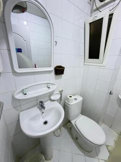 فندق زهرة الشعب توصيل مجاني للحرم - 1