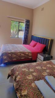 Binu motel Kempton park - 4