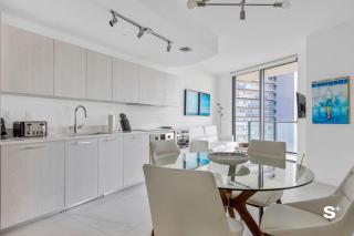 Stylish 1BD Condo in Miami - Tennis & Sauna - 8