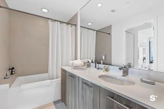 Stylish 1BD Condo in Miami - Tennis & Sauna - 6