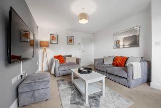WhiskAwayHomes - Walkers Lane - Family home - 0