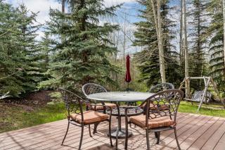 Beautiful 7BR Home Walk Everywhere - 7