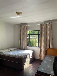 Memora Guesthouse Bateias - Casa Inteira e quartos em chácara - 6