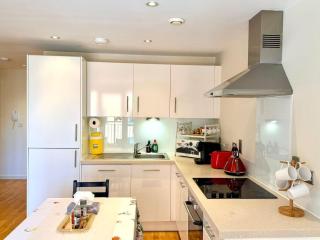 New,London Hideaway Studio - 3