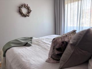 Stylish 2h and kitchen in Lauttasaari - close to the metro - 7