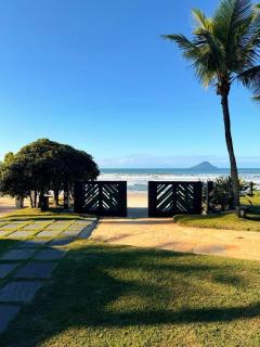 Condo-Resort Juquehy, 4 quartos, em frente ao mar - 0