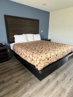 Economy Inn Fresno Yosemite '''NEWLY REMODELED''' - 9