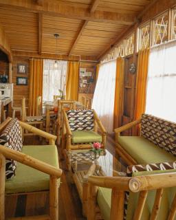 Eco Cabaña, 8 pax, zona bbq, cine, zona de camping, cocina, parking - 0