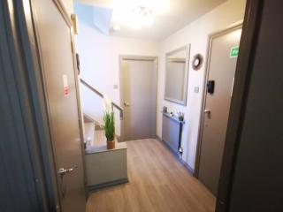 2BR Central Apartment - 3