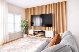 Stylish Apt 3BR, Near NYC, EWR & Free Parking - 0