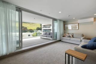 Spacious Oceanside Oasis - 4