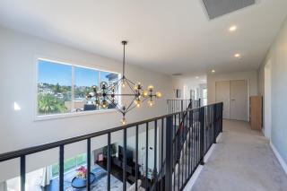 Spacious 4-Bedroom Family Home in Long Bay - 6