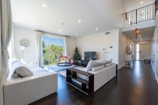 Spacious 4-Bedroom Family Home in Long Bay - 4