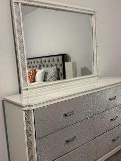 Beautiful New 4BR,4WR Home, 5 Beds All-Inclusive, 4 Parking - 3