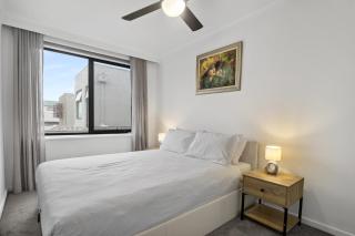 comfortable stay near melbourne west end - 8