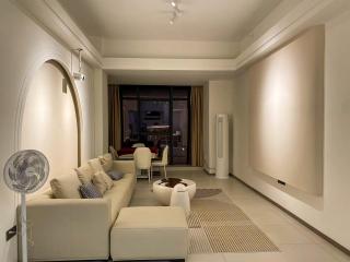 Yue Bamboo Yaju - Welcome Home - 180 square cream color smart big bed room - Large french window - Spacious and bright - Super comfortable mahjong environment - Enjoy cooking fun - 9