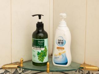 - Parent child Travel - Daliang Bell Tower Subway Station - New World Center - Qinghui Garden - Huagai Pedestrian Street - Shunfengshan Park - Happy Coast PLUS - 3-bedroom with bathtub - 5