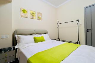 Luke Cloud MVHG-s store - 0