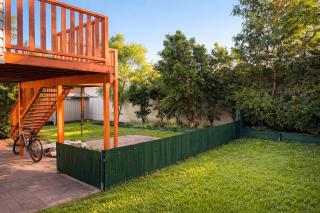 Sunbeam Sanctuary - 3BR House in Rochedale South - 9