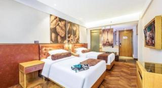 James Joyce Coffetel·Renmin University Metro Station - Beijing - 4