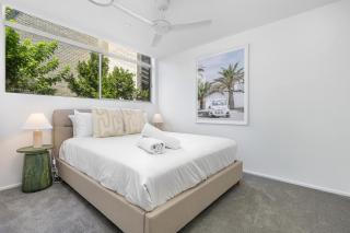 Old Burleigh Apartments - 0