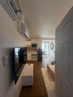 Condominium neuf avec piscine et sauna à Hua Hin, idéal long séjour Logement neuf - Hua Hin - 1