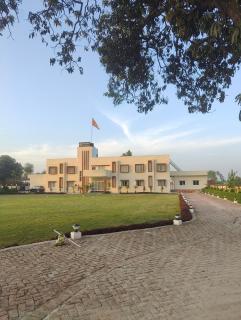 Kailasha Garden and Banquet Hotel - 0