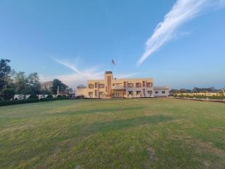 Kailasha Garden and Banquet Hotel - 7