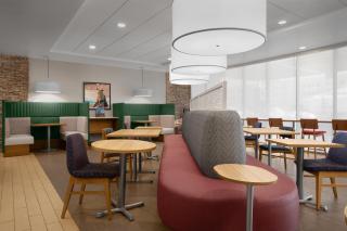 Home2 Suites by Hilton Anchorage/Midtown - 6