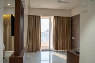Millennium Hotel - 1