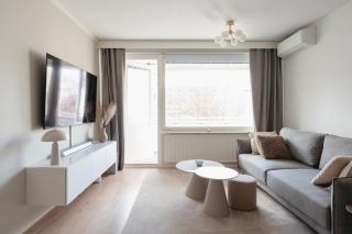 Tyylikäs ja valoisa kaksio keskustan tuntumassa - 8